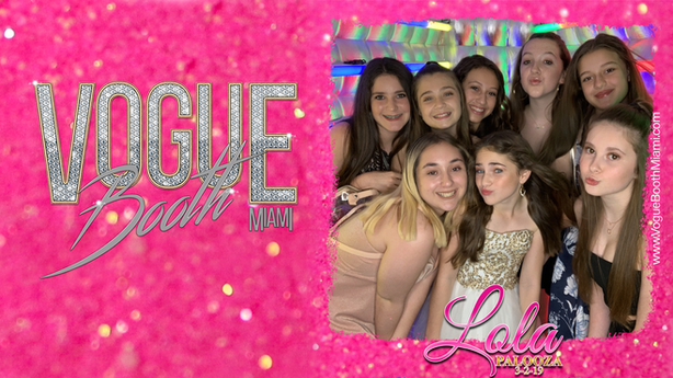 VOGUE BOOTH MIAMI- Photo Booth